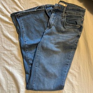 725 bootcut levi jeans